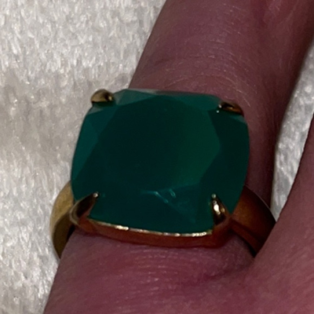 Elegant Green Stone Golden-colored kate spade adjustable size 7 ring Ring - Picture 10 of 10